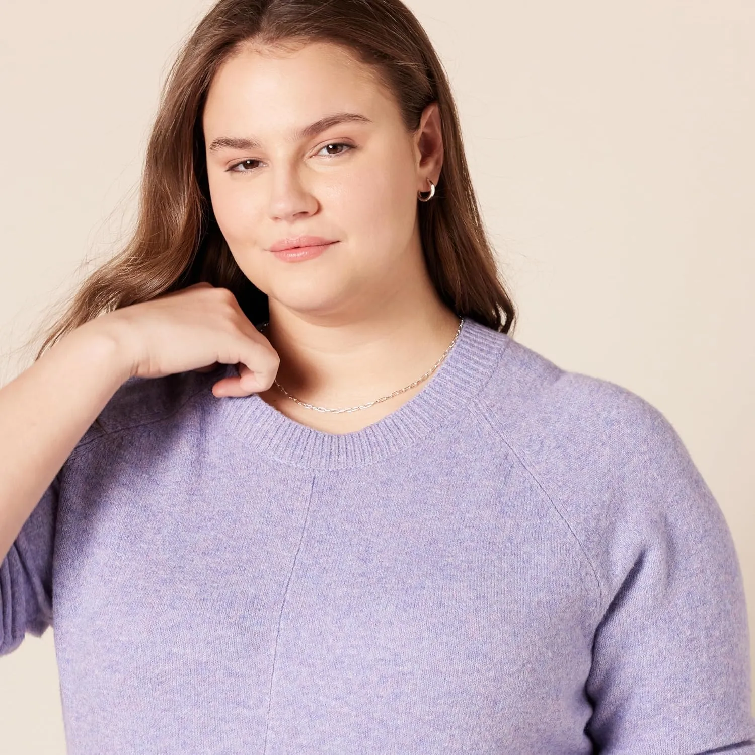 Amazon Essentials Women's Classic-Fit Soft Touch Long-Sleeve Crewneck Sweater