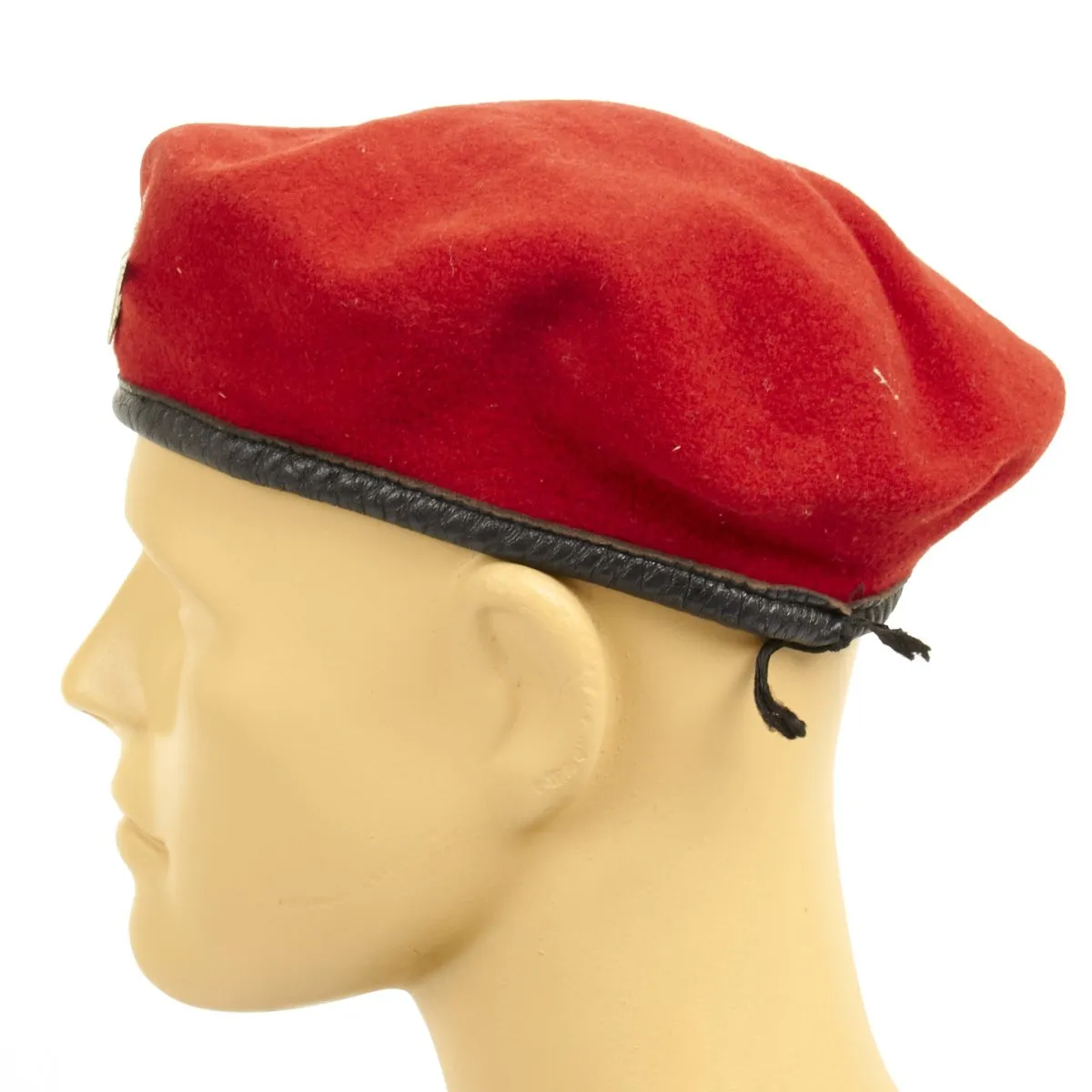 British WWII Style Parachute Regiment Beret with Reproduction Wings Badge