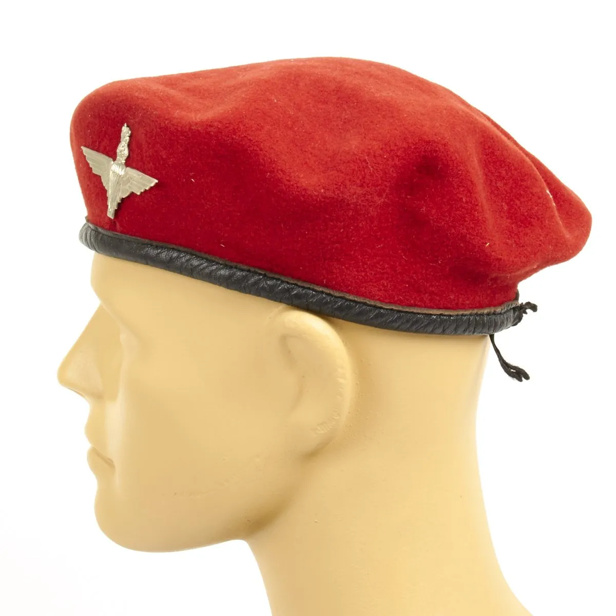 British WWII Style Parachute Regiment Beret with Reproduction Wings Badge
