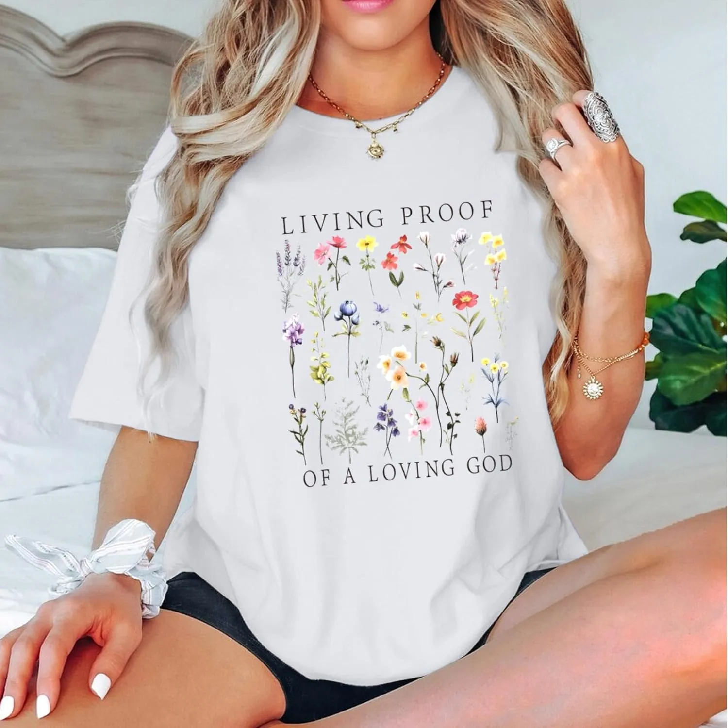 Christian Shirts for Women Boho Floral Graphic Tees God Bible Verse Religious Faith Tshirt Wildflower Inspiration Top