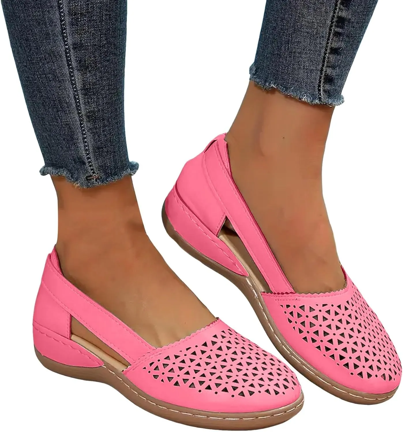 Closed Toe Sandals for Women 2025, Women Dressy Comfortable Flat Sandals with Arch Support Slip On Walking Sandal Breathable Hollow Out Sandal Beach Boho Summer Shoes
