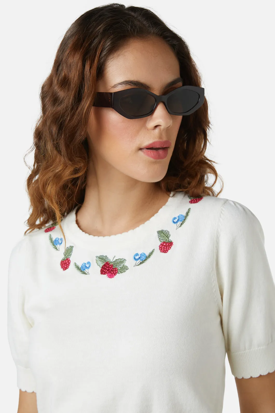 Edgy Cats Eye Sunglasses