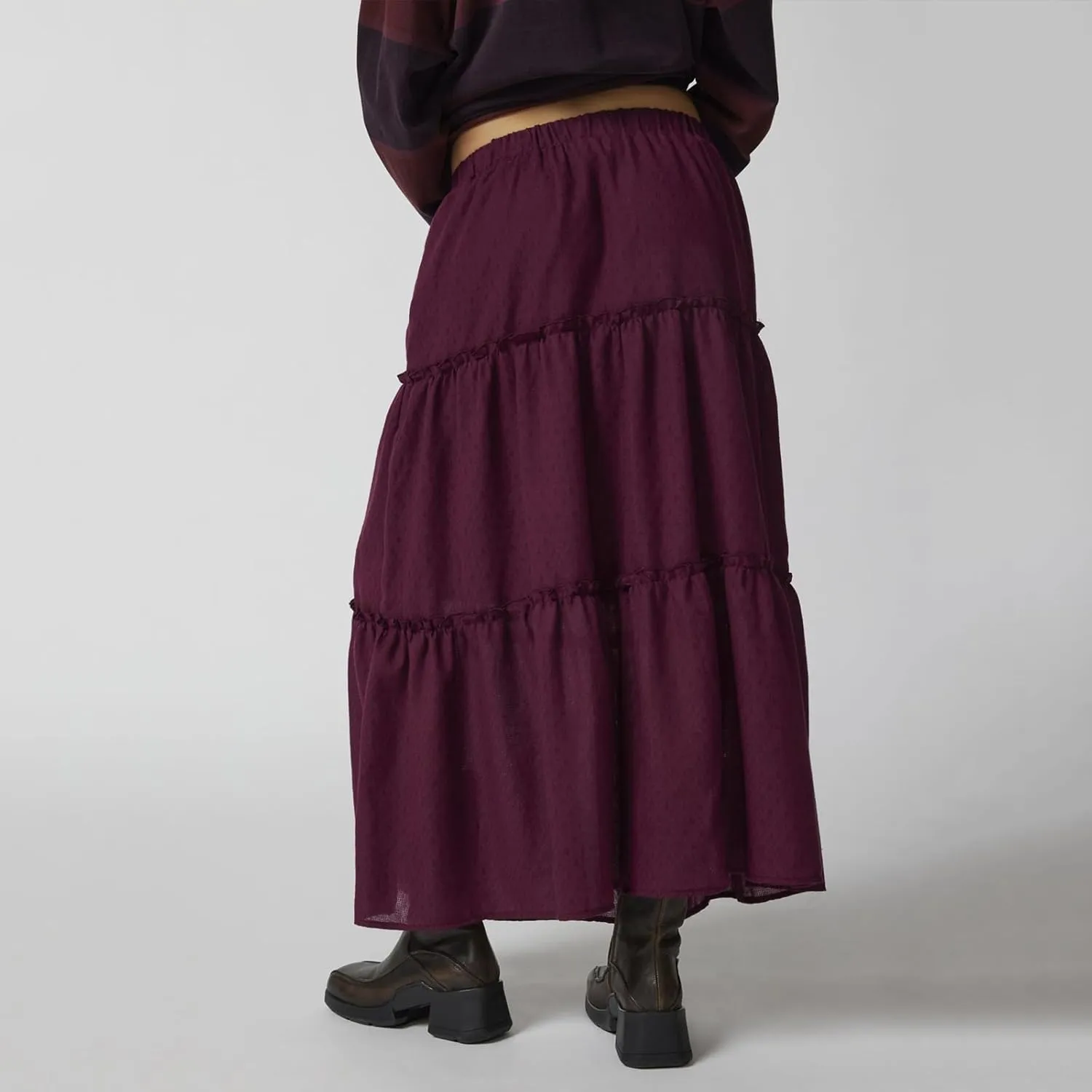 FOMOYUU Tiered Long Skirts for Women Elastic Waist Pleated Flowy A-Line Maxi Skirt Ruffle Swing Boho Summer Beach Skirt