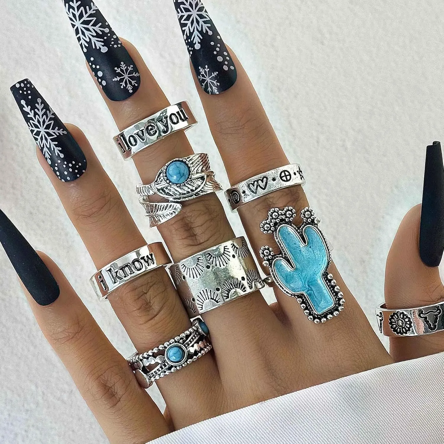 Gold Stackable Rings for Women Non Tarnish Boho Stacking Rings Set Gold Plated Knuckle Rings Rhinestone Moon Star Leaf Rings Midi Pinky Thumb Rings Christmas Stocking Stuffers Gifts Trendy Stuff