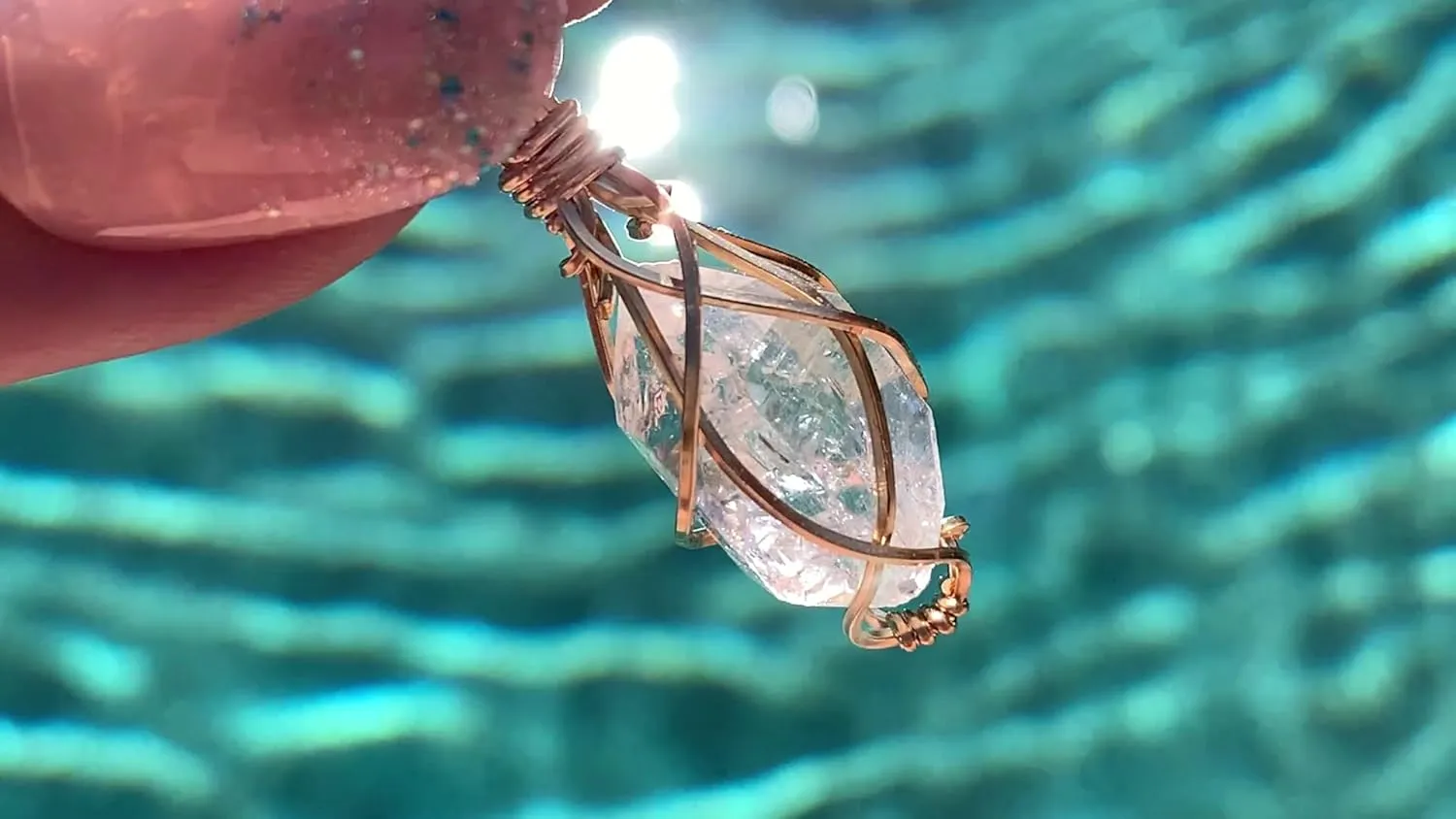Herkimer Diamond Healing Crystal Necklace Pendant | Handmade 14K Gold Filled Herkimer Diamond Crystal Healing Stones | Natrual Raw High Energy Vibrations H66 (Gold Fill, Herkimer Diamond, M)