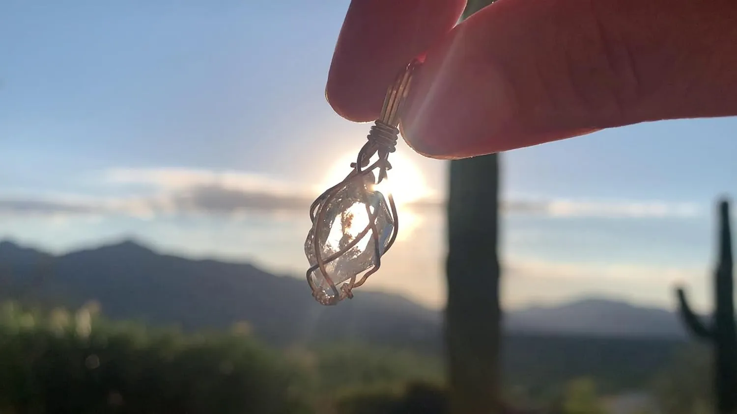 Herkimer Diamond Healing Crystal Necklace Pendant | Handmade 14K Gold Filled Herkimer Diamond Crystal Healing Stones | Natrual Raw High Energy Vibrations H66 (Gold Fill, Herkimer Diamond, M)
