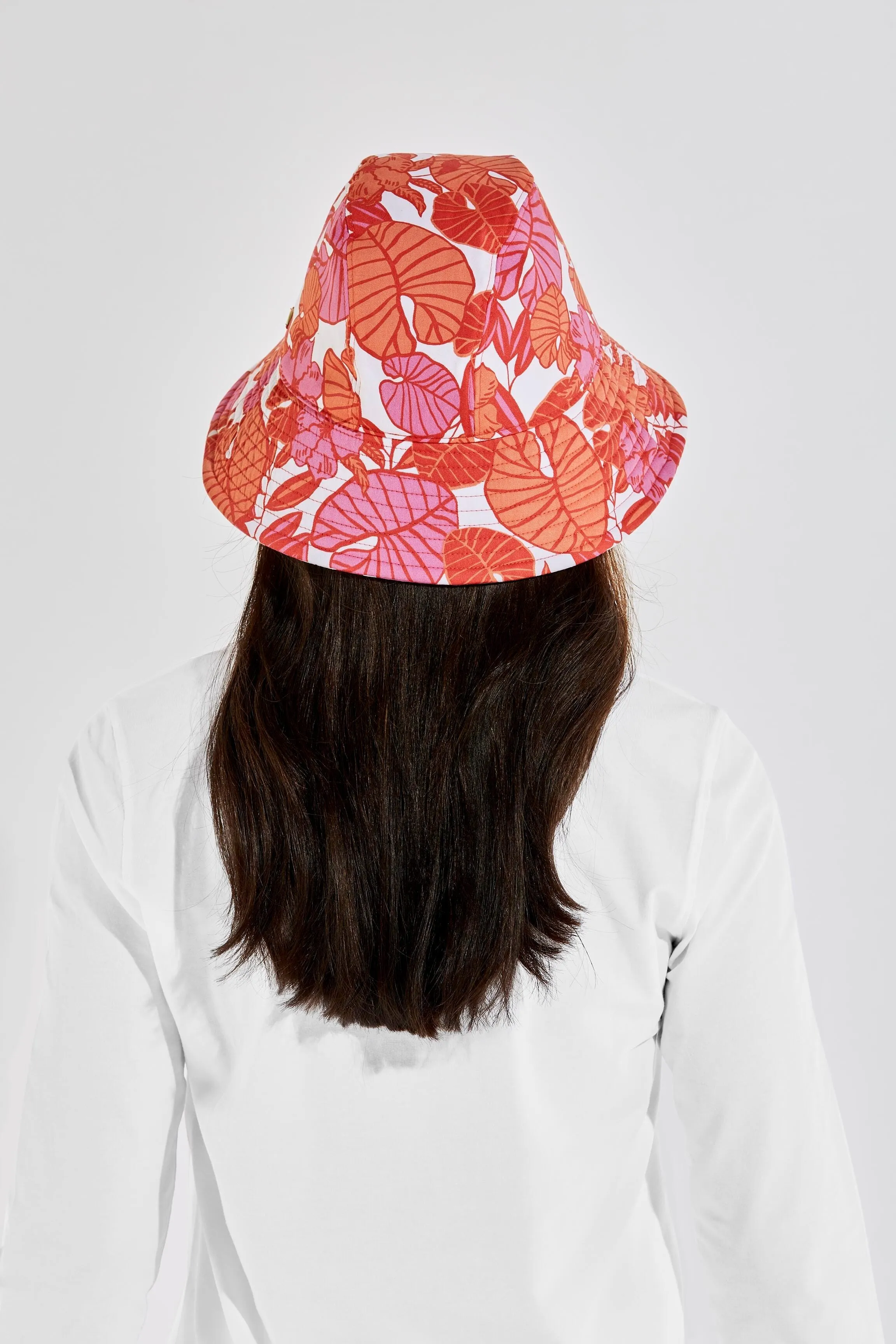 Katia Cotton Bucket Hat | Radiant Coral Casia Palm
