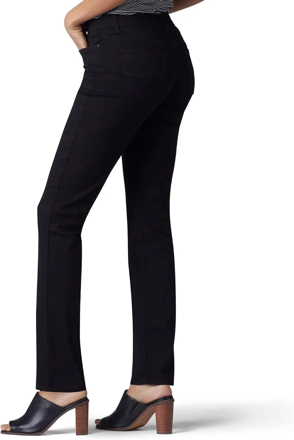 Lee Women's Ultra Lux Comfort with Flex Motion Straight Leg Jean