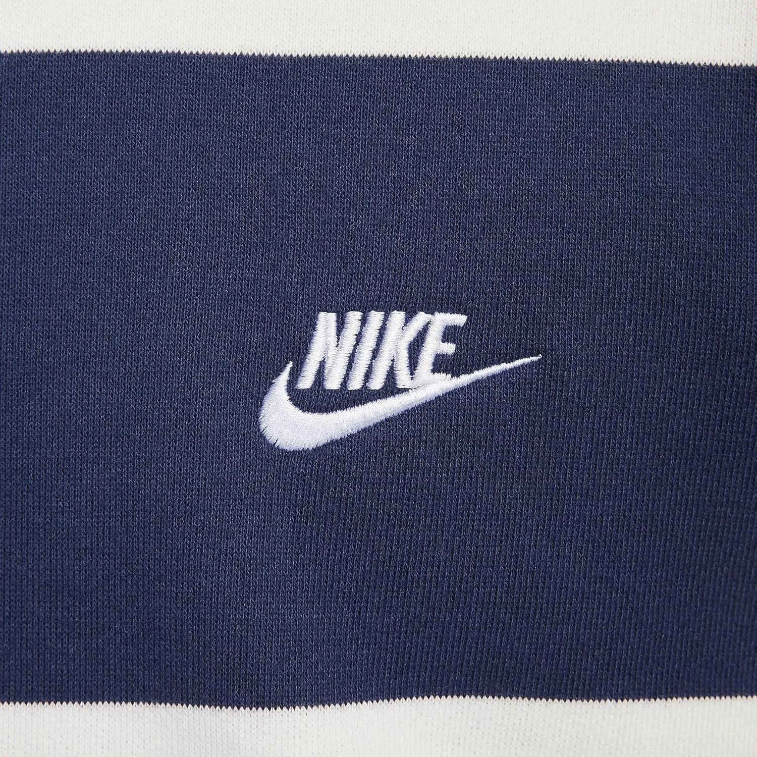 Nike Club Fleece Men's Striped Heavyweight French Terry Crew (FN3106-410, Midnight Navy/Sail/White)