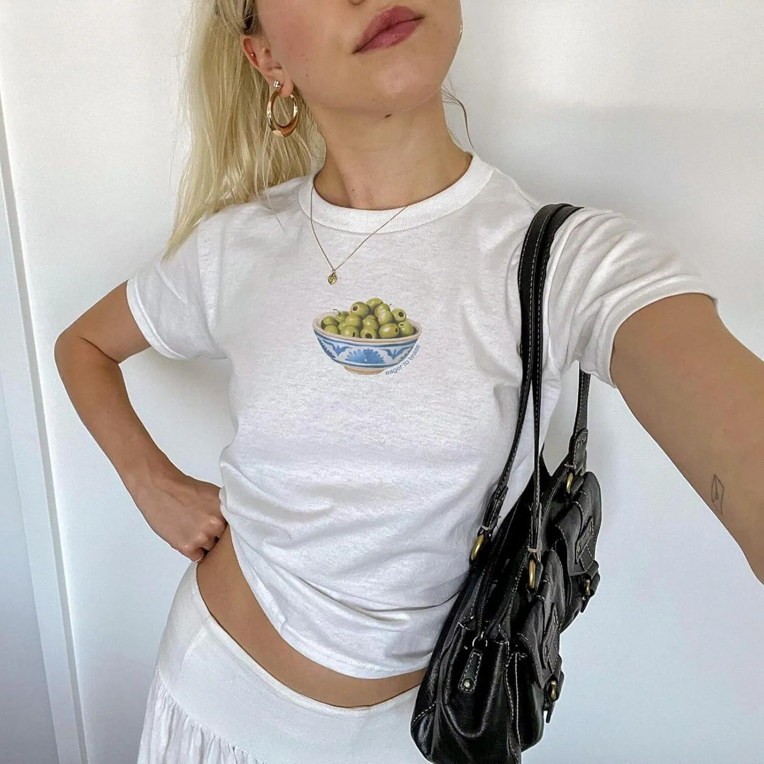 NUFIWI Womens Short Sleeve Graphic Baby Tees Y2k Bow Print T Shirt Crop Top E Girls Cute Aesthetic Clothes Summer