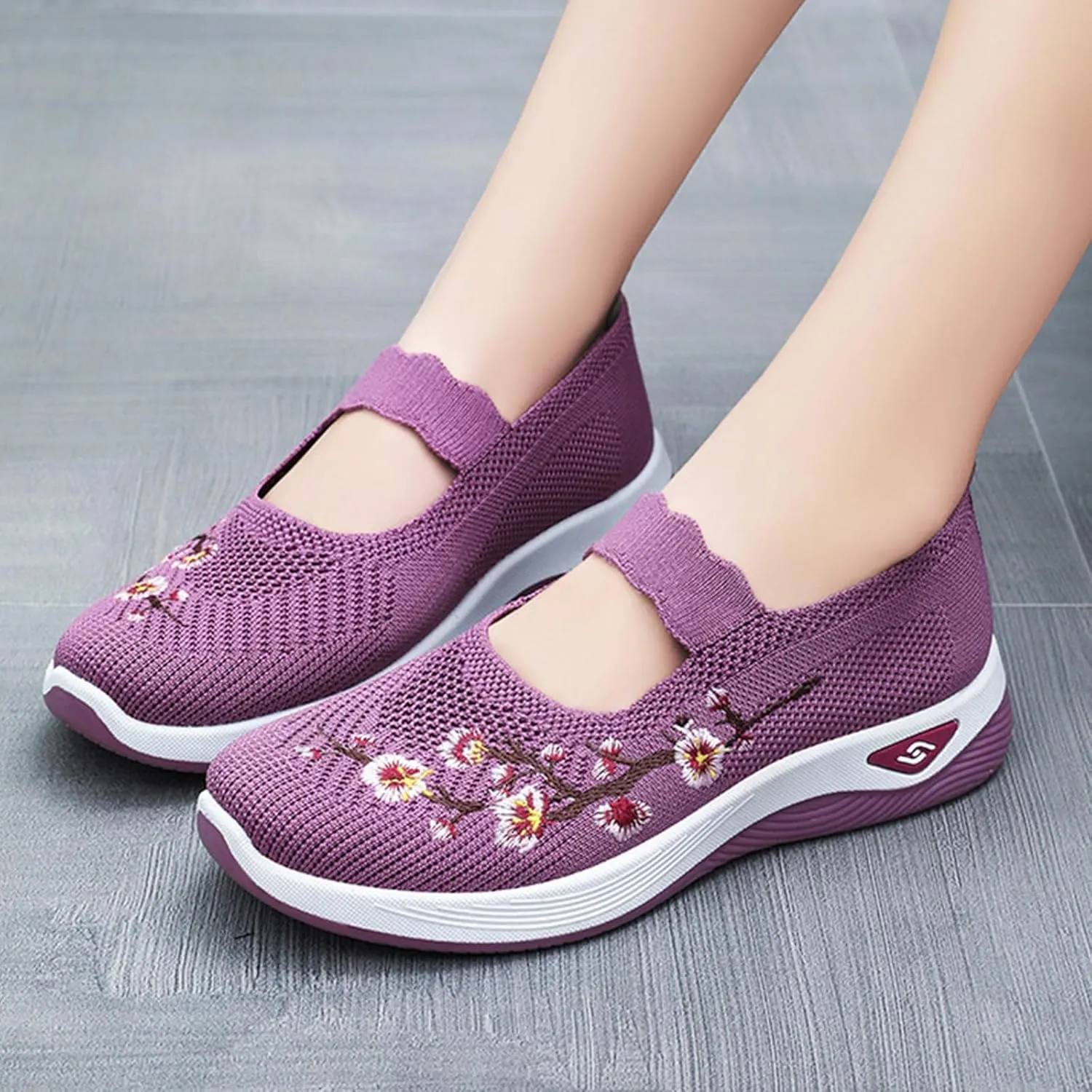 Orthopedic Shoes for Women Fashion Floral Embroidery Walking Shoes Arch Support Mesh Breathable Arch Support Slip-On Light Air Cushion Orthopedic Sneakers Diabetic Shoe