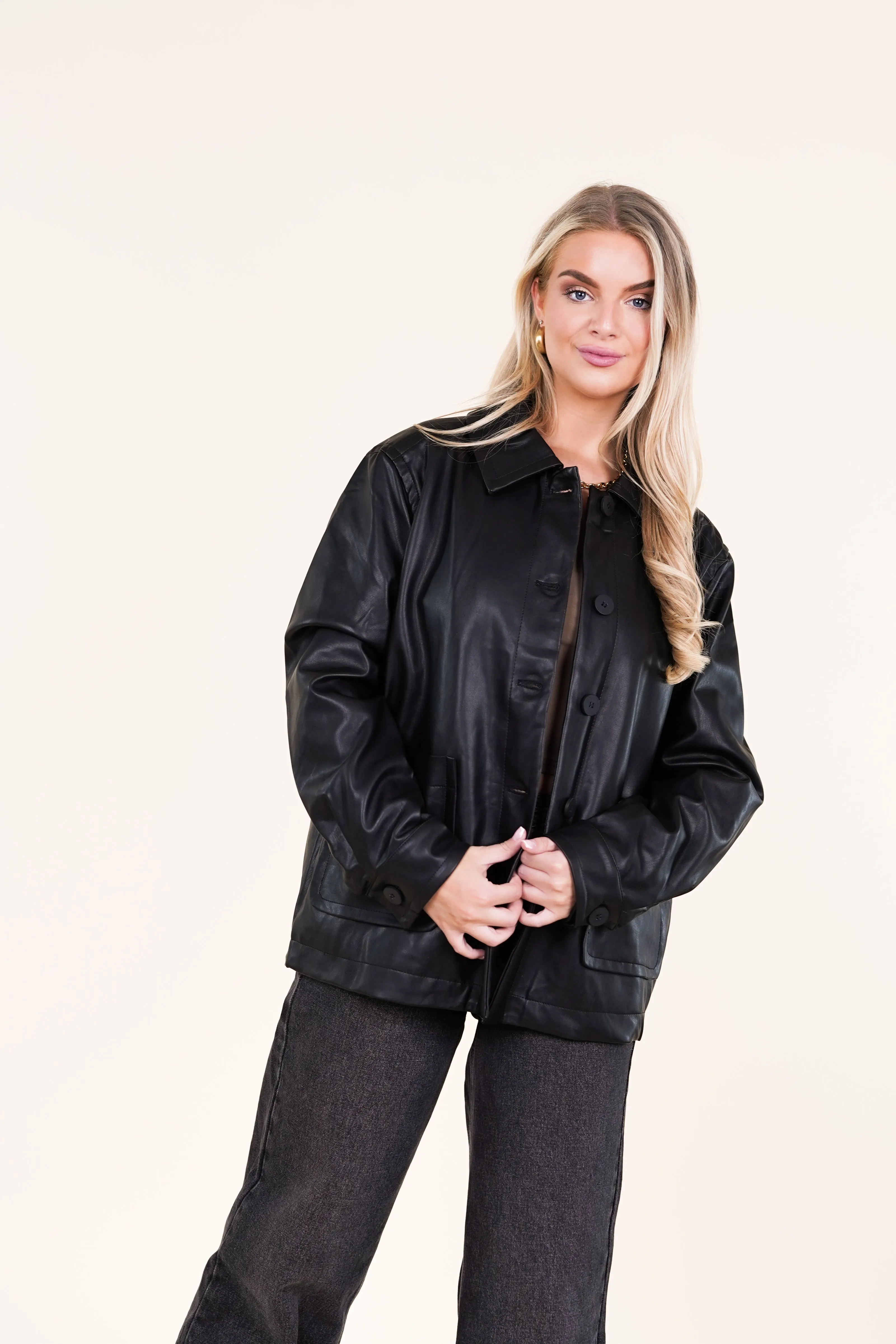Oversized leatherlook jacket zwart - Faya