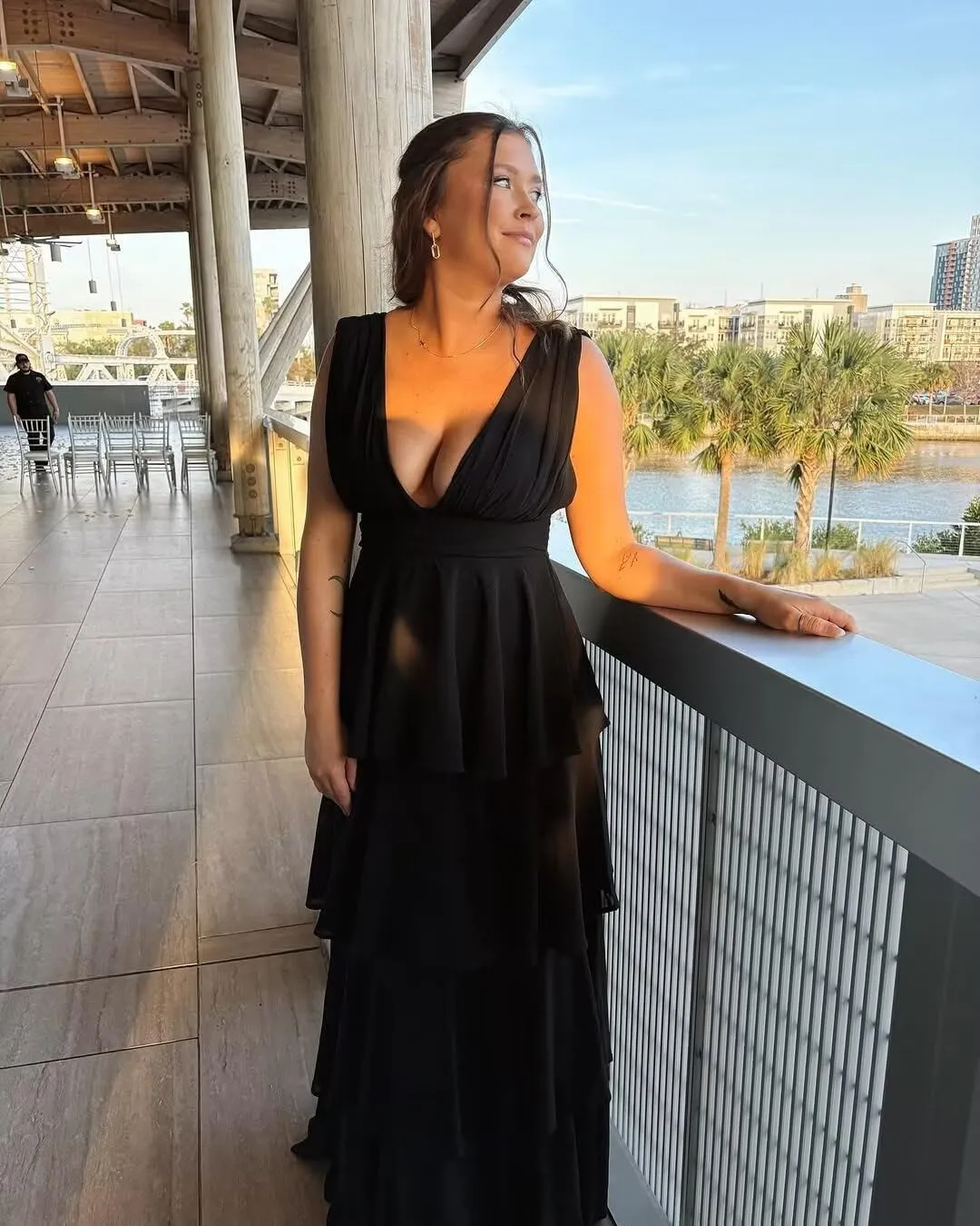 Ruffle Tiered Chiffon Bridesmaid Dresses Long for Women V Neck Formal Evening Dresses