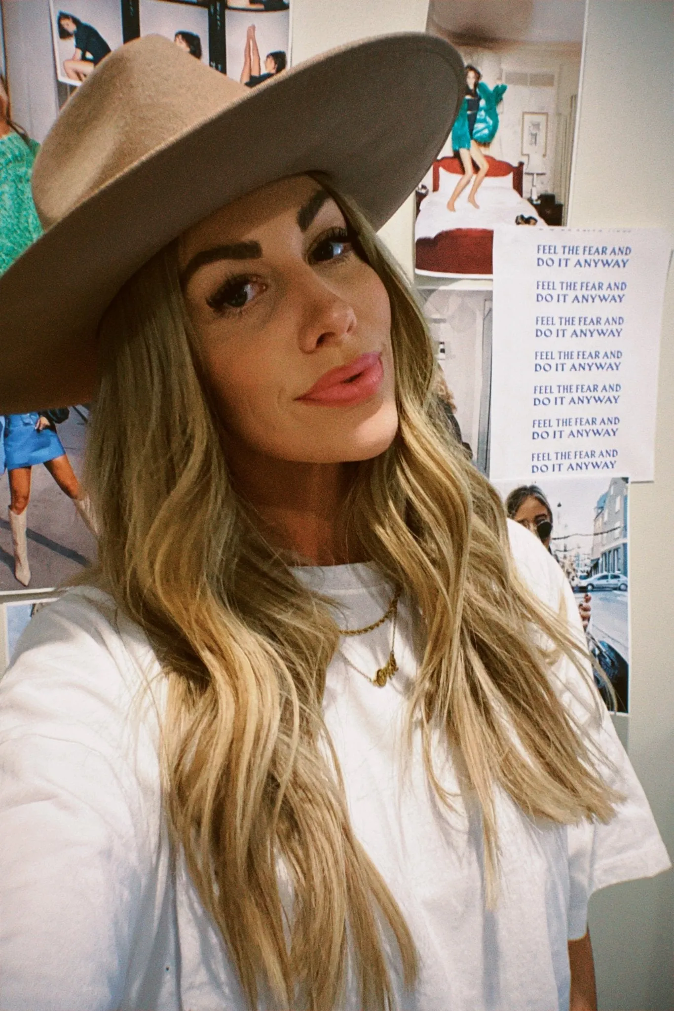 Tessa Stiff Brim Hat in Pecan