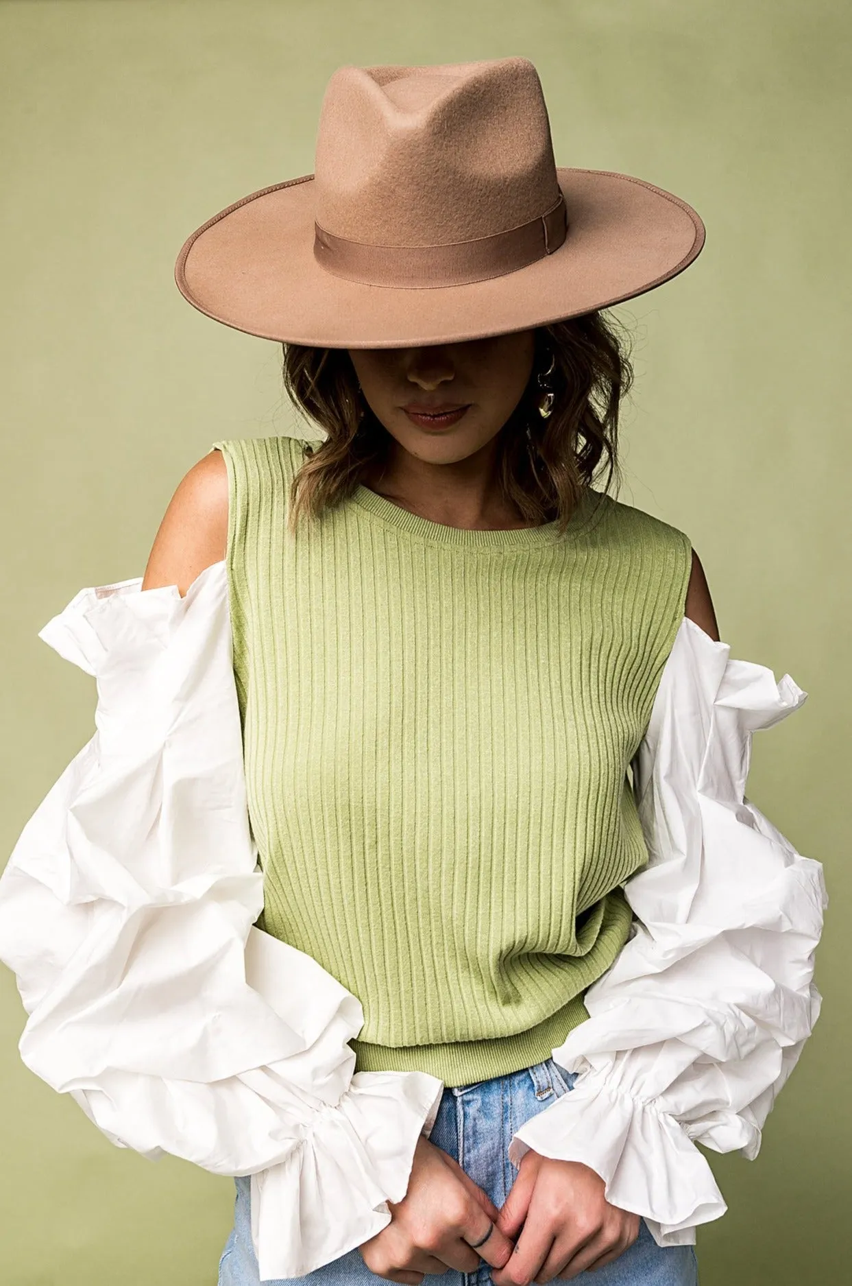 Tessa Stiff Brim Hat in Pecan