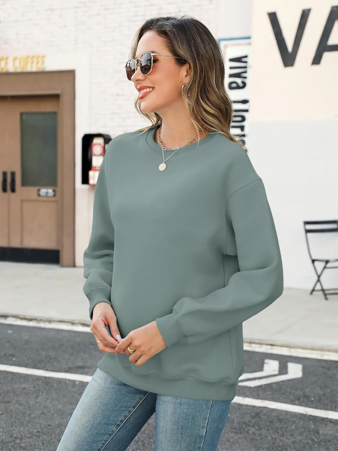 TICTICMIMI Women's Casual Crewneck Sweatshirts Long Sleeve Tops Loose Fit Fall Shirts