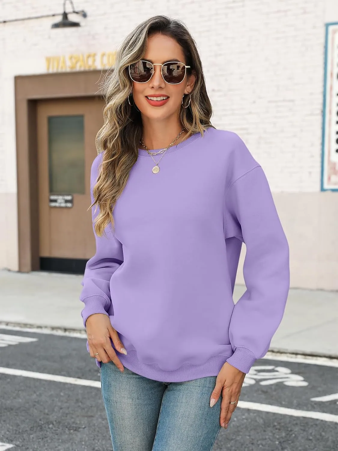 TICTICMIMI Women's Casual Crewneck Sweatshirts Long Sleeve Tops Loose Fit Fall Shirts