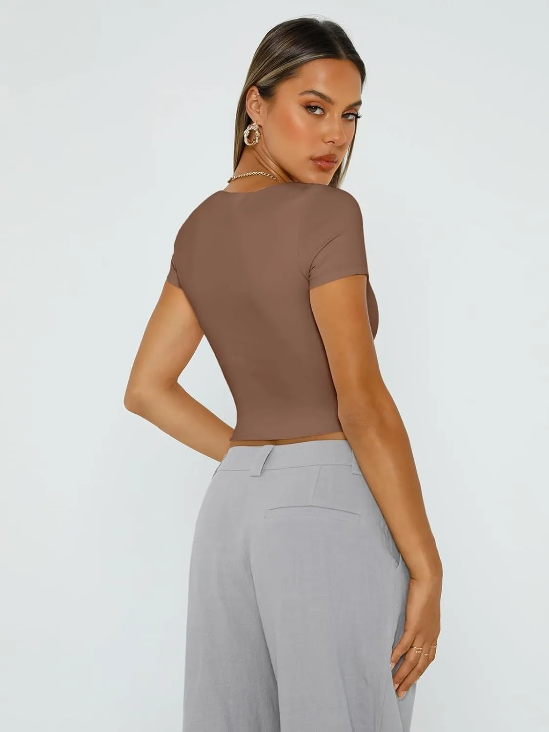 Trendy Queen Tshirts Shirts for Women Double Lined Going Out Crop Tops 2025 Spring Summer Workout Y2k Clothes Beach Fashion