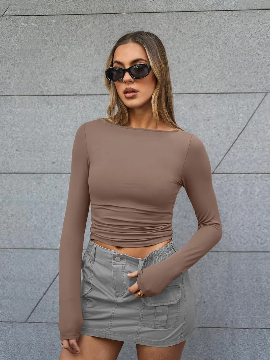 Trendy Queen Women's Boat Neck Tops Long Sleeve Shirts Casual Fitted Tee Shirts Solid Color Fall Basic Clothes