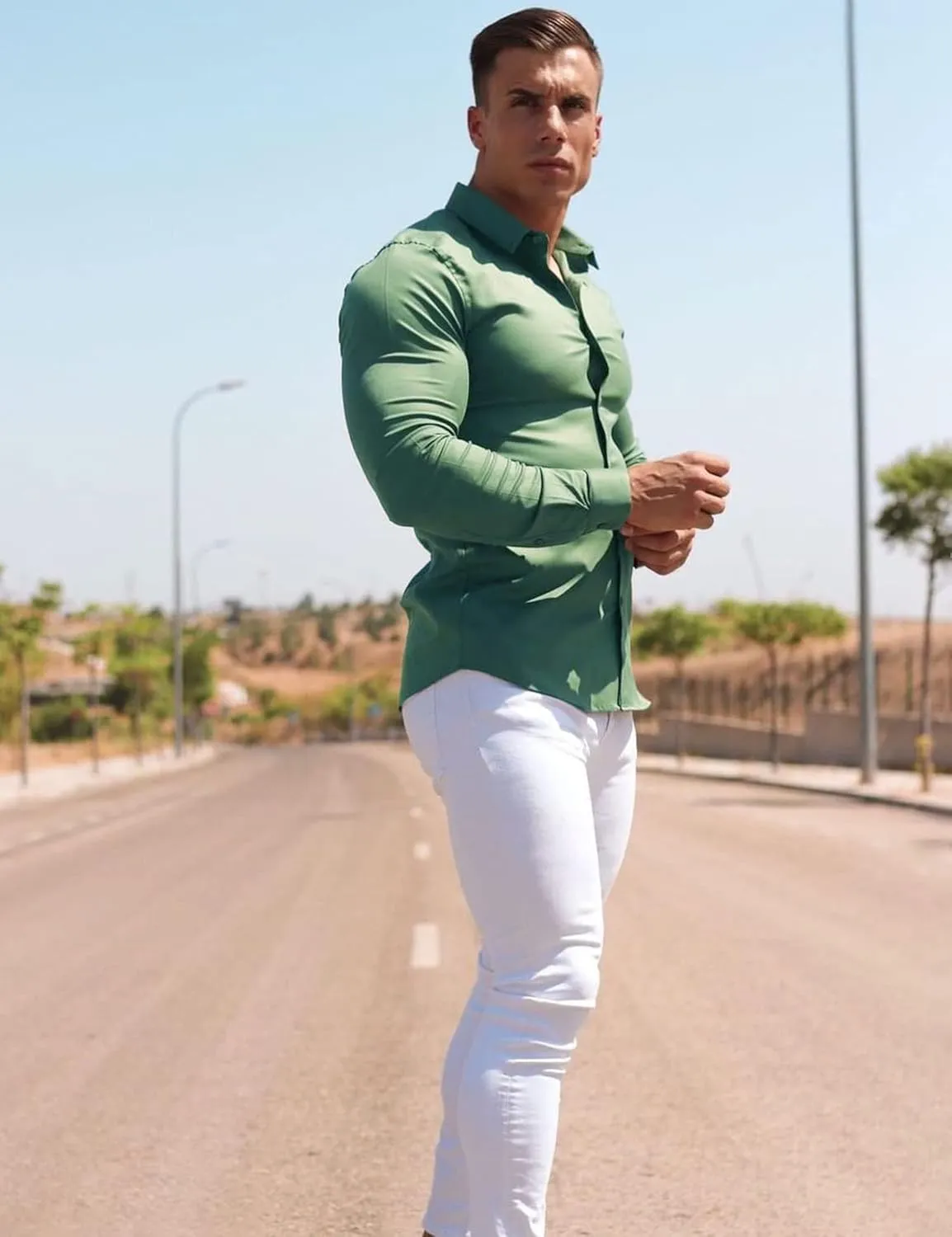 URRU Men's Muscle Dress Shirts Slim Fit Stretch Long&Short Sleeve Casual Button Down Shirt