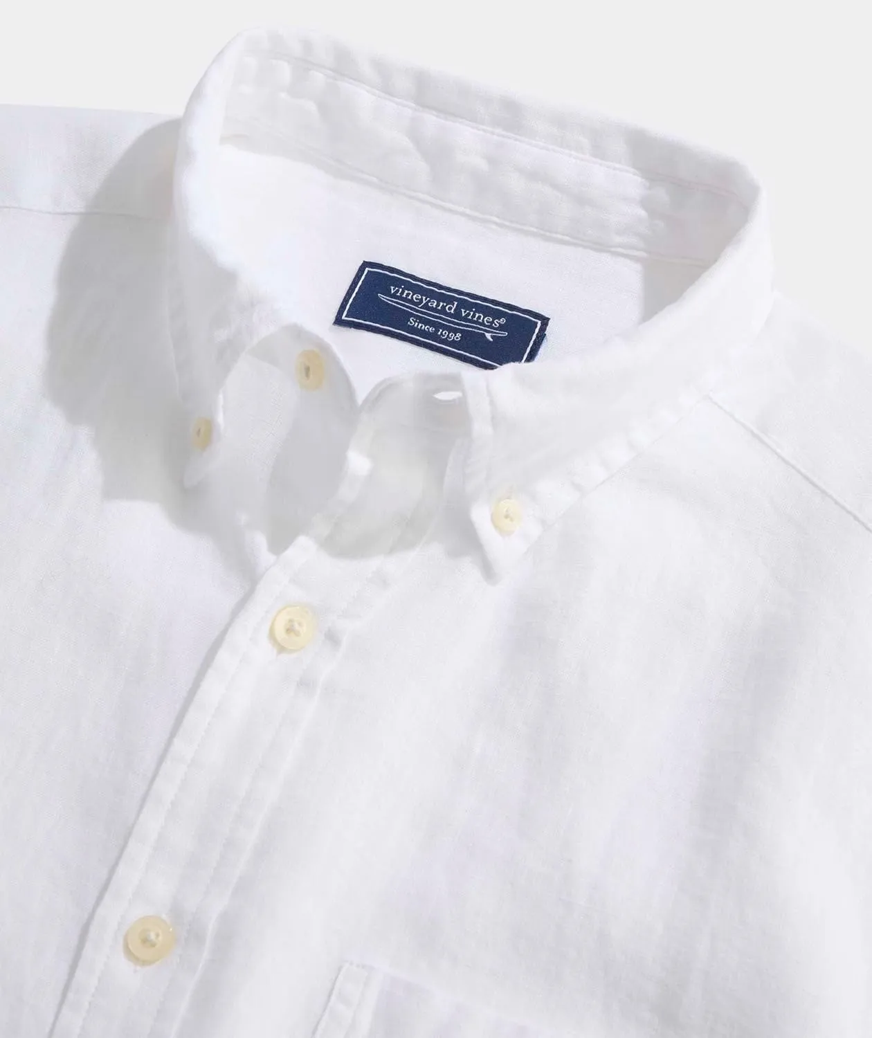 vineyard vines Men's Surfside Solid Linen Short Sleeve Shirt