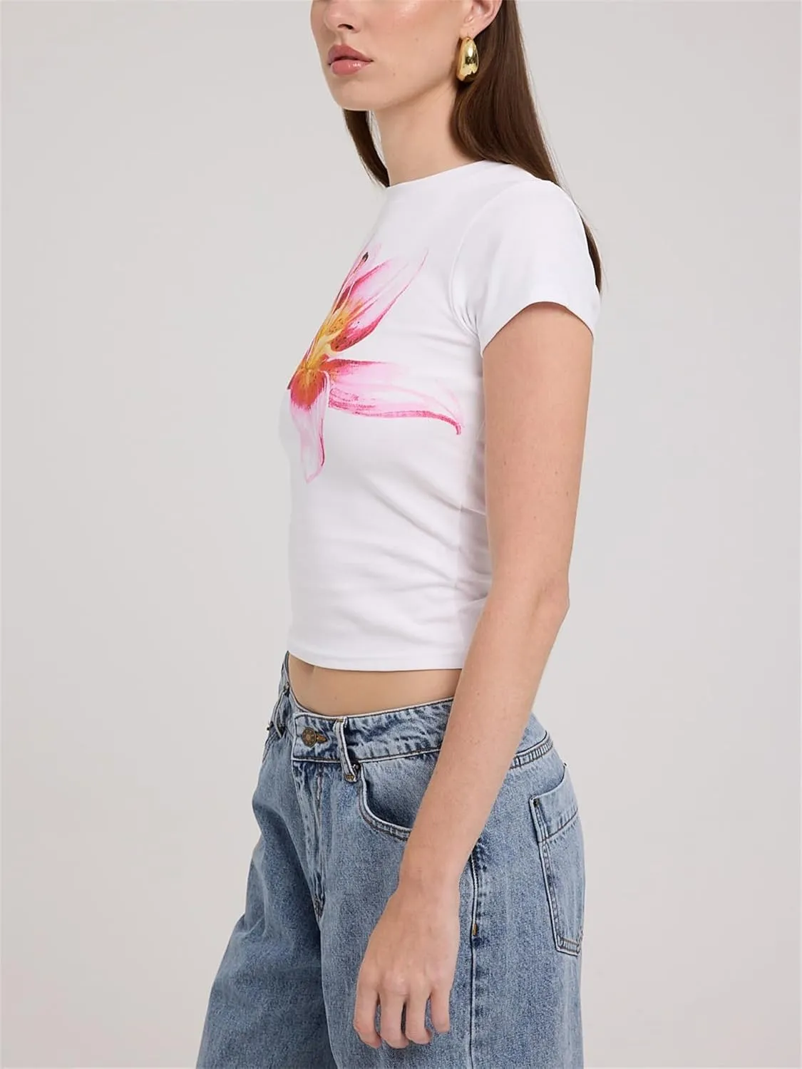 Women Floral Print Baby Tees Y2k Graphic Crew Neck Short Sleeve Crop Top Teen Girl Summer Aesthetic Vintage Shirt