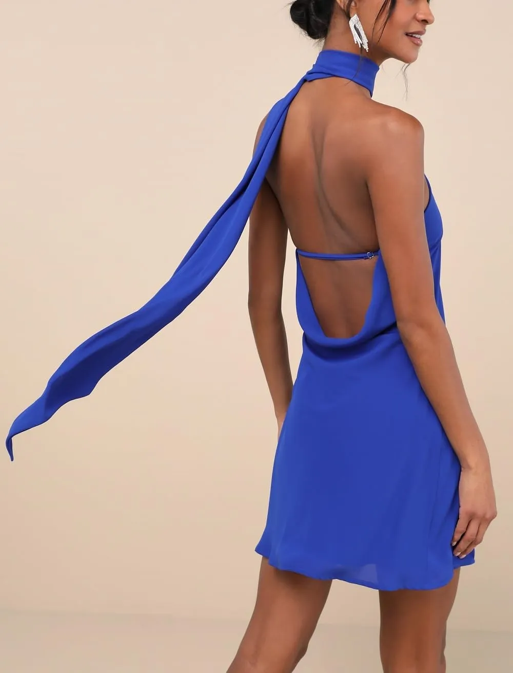 Women Halter Neck Mini Bodycon Dress with Scarf Sexy Backless Silk Satin Short Dress Club Party Dresses