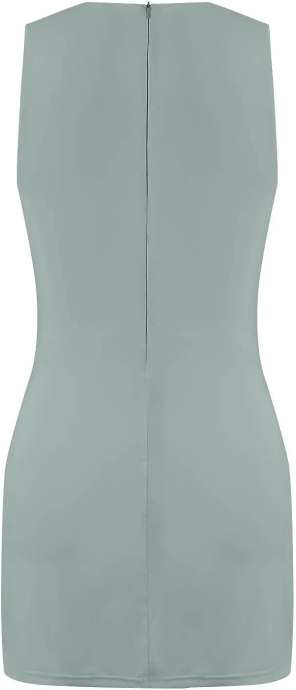 Women Tennis Dress Crew Neck Sleeveless Athletic Dresses with Built in Shorts Side Slit Workout Dresses with Pockets