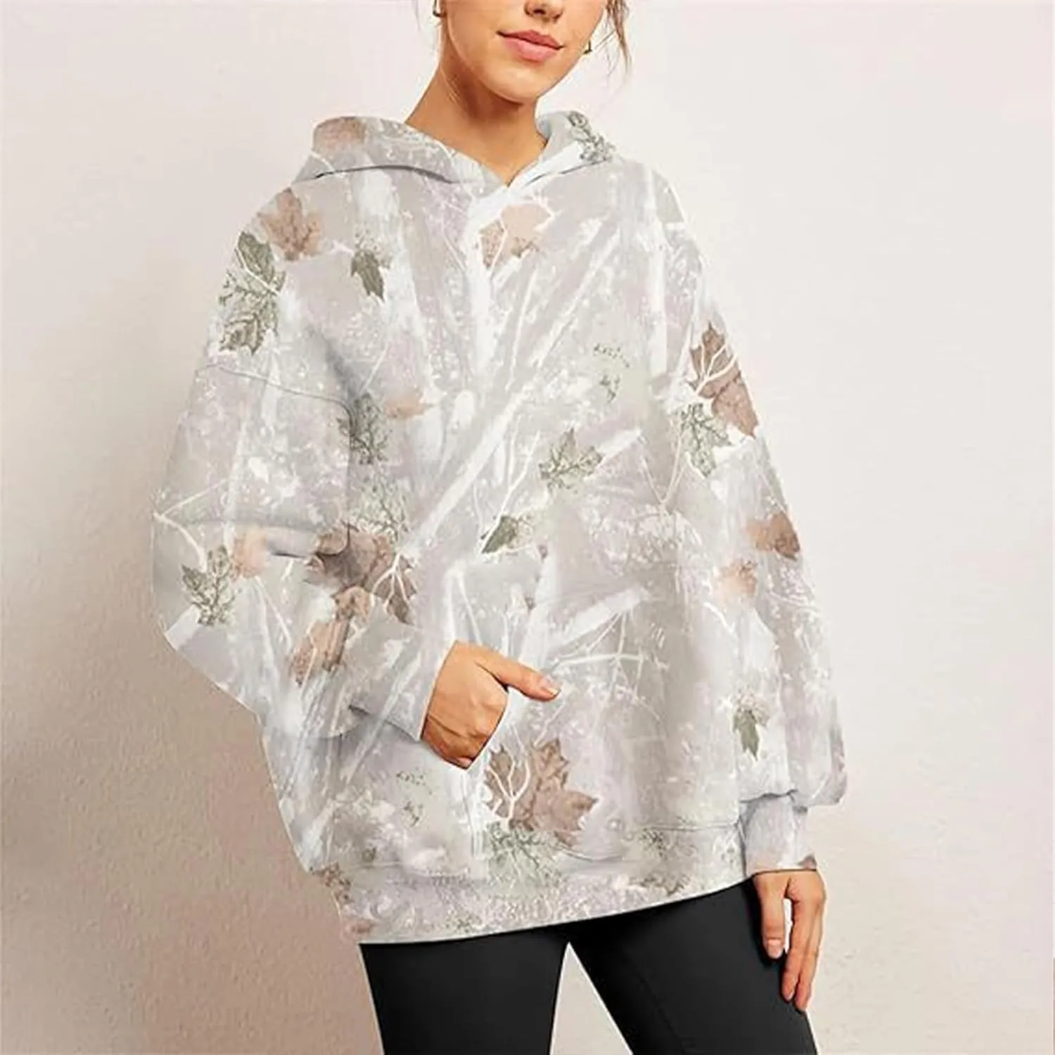 Women's Camo Hoodie Oversized Sweatshirt Maple-Leaf Print Long Sleeve Hoodies With Pocket Casual Fall Pullover