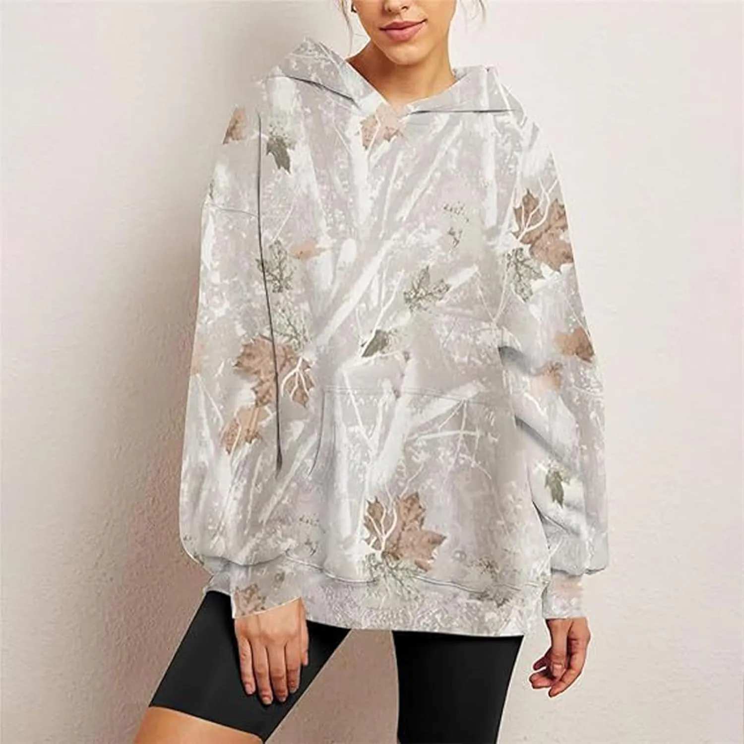 Women's Camo Hoodie Oversized Sweatshirt Maple-Leaf Print Long Sleeve Hoodies With Pocket Casual Fall Pullover