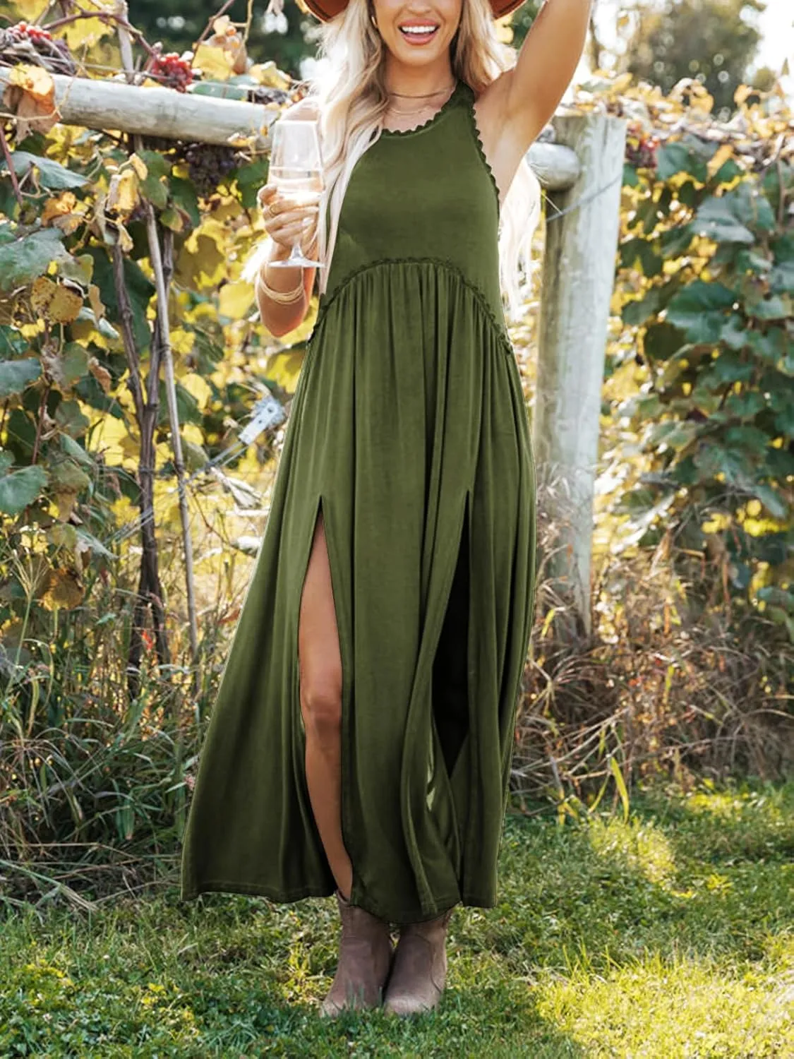 Women's Maxi Dress Summer Sleeveless Crewneck Swing Sundress Casual Loose Long Dresses with Pockets