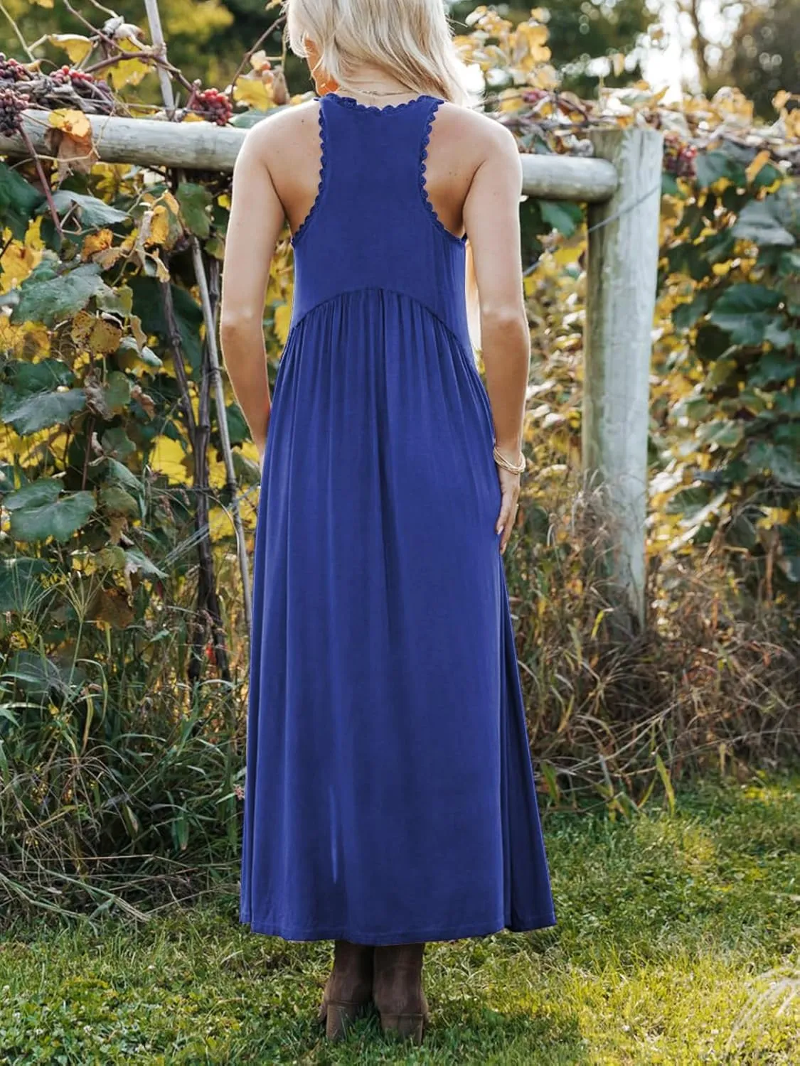 Women's Maxi Dress Summer Sleeveless Crewneck Swing Sundress Casual Loose Long Dresses with Pockets