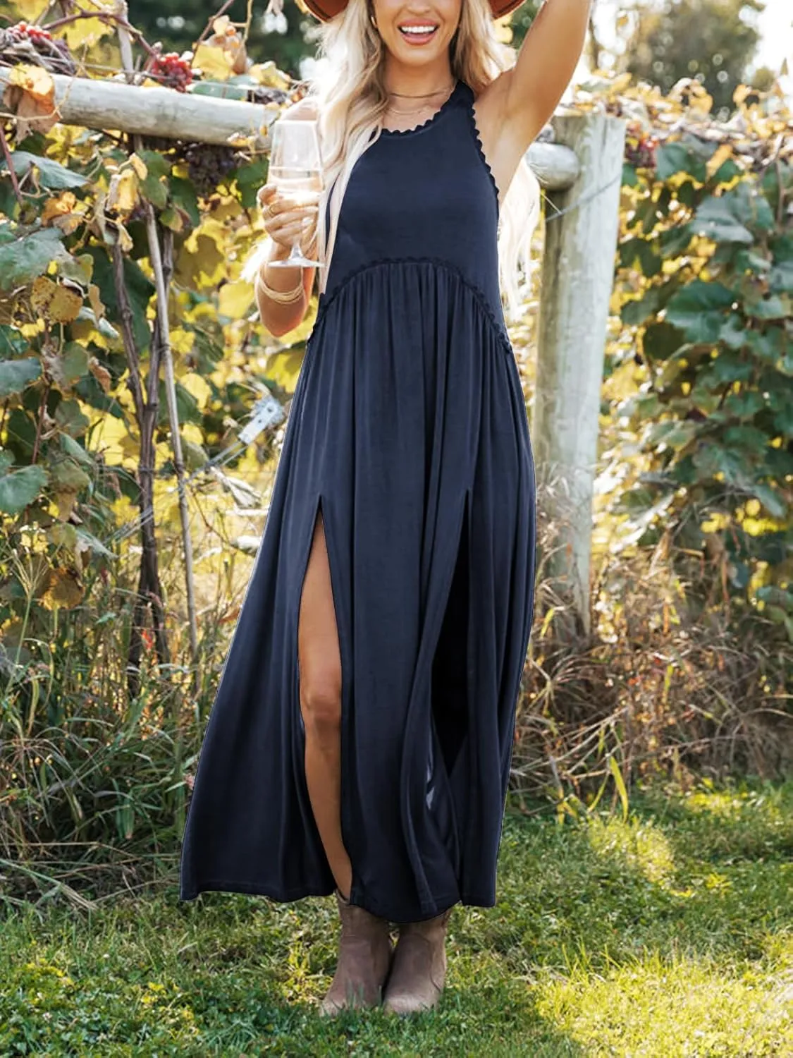 Women's Maxi Dress Summer Sleeveless Crewneck Swing Sundress Casual Loose Long Dresses with Pockets